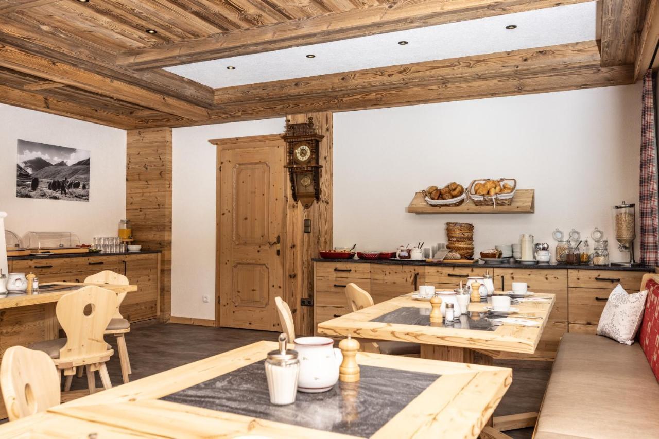Landhaus Panorama Berwang Exteriör bild