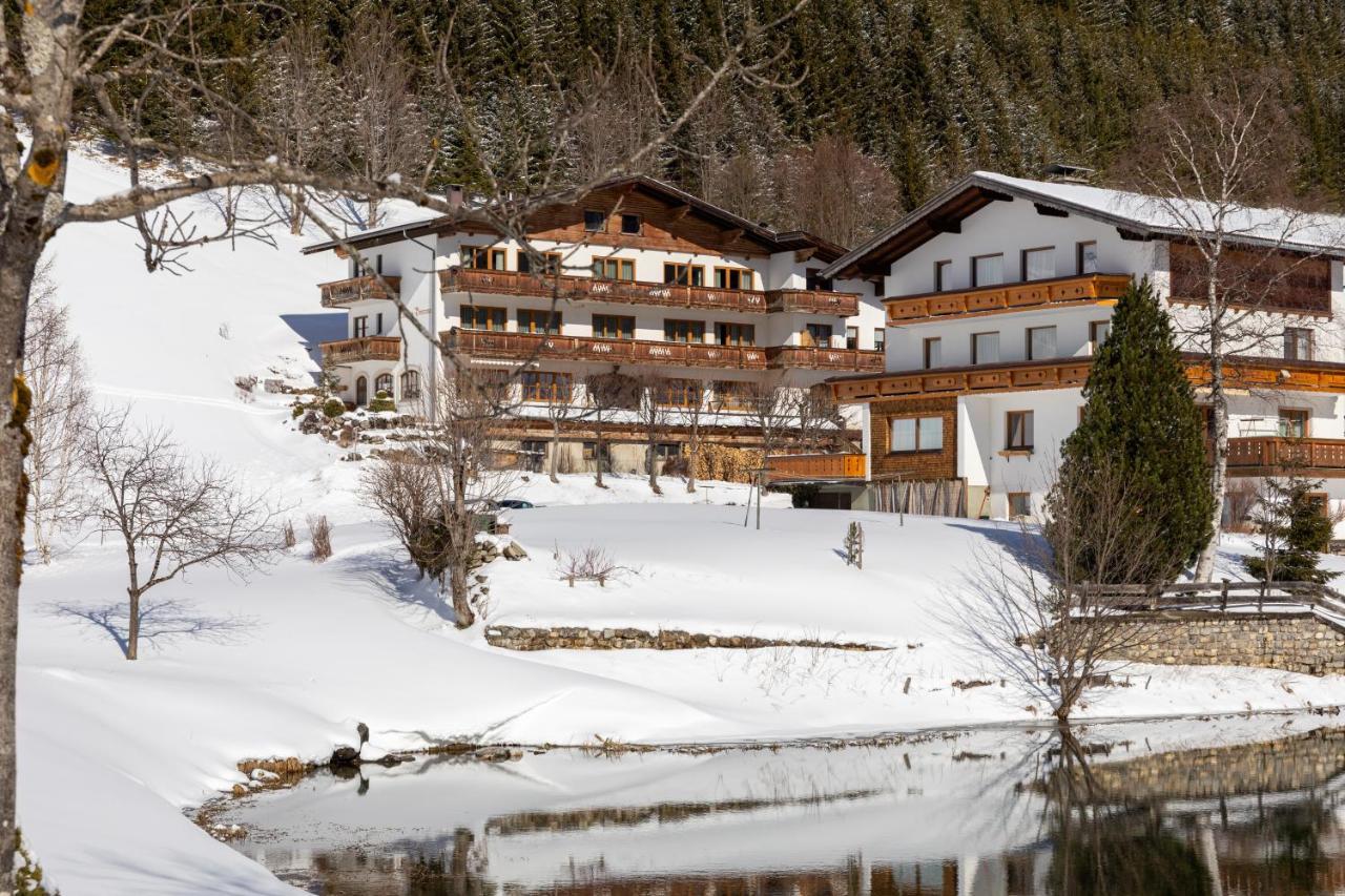 Landhaus Panorama Berwang Exteriör bild
